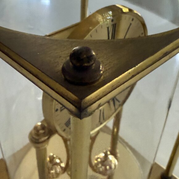 Benchmark Anniversary Mantle Clock - Vintage - Picture 8 of 10